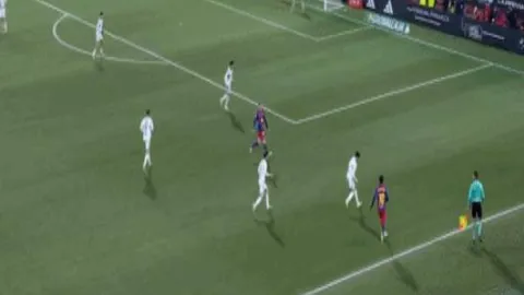 库里第三节狂揽三双，新援助力22分，勇士大胜开拓者35分